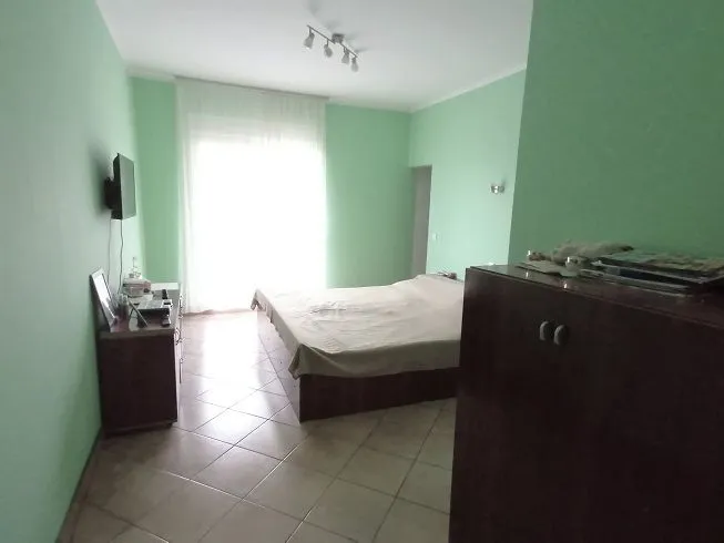 Prodaja, kuća, 250m², Novi Beograd Sve Podlokacije, Beograd