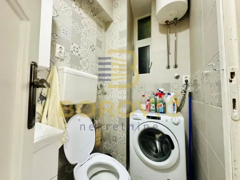 Rent, one bedroom apartment, 35m², Savski Venac, Beograd - image 9