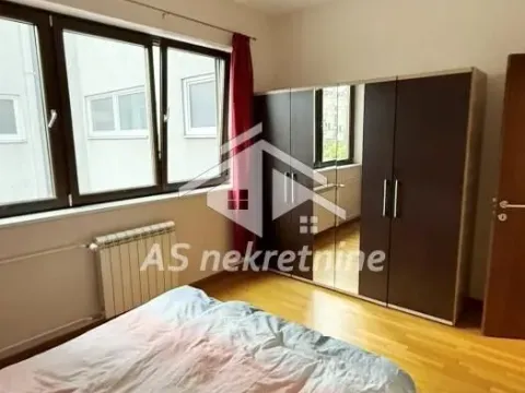 Izdavanje, dvosoban stan, 56m², Kalenić Pijaca, Vračar Sve Podlokacije - image 12