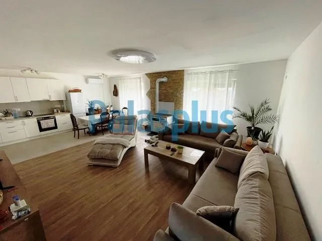 Prodaja, kuća, 475m², Voždovac Sve Podlokacije, Beograd