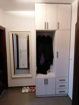 Izdavanje, jednosoban stan, 51m², City Kvart, Podgorica - image 12