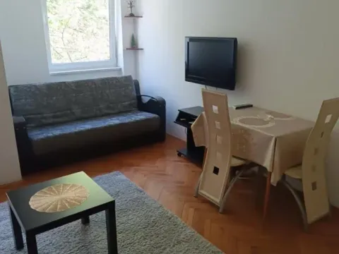 Rent, studio apartment, 26m², Rotkvarija, Novi Sad Sve Podlokacije