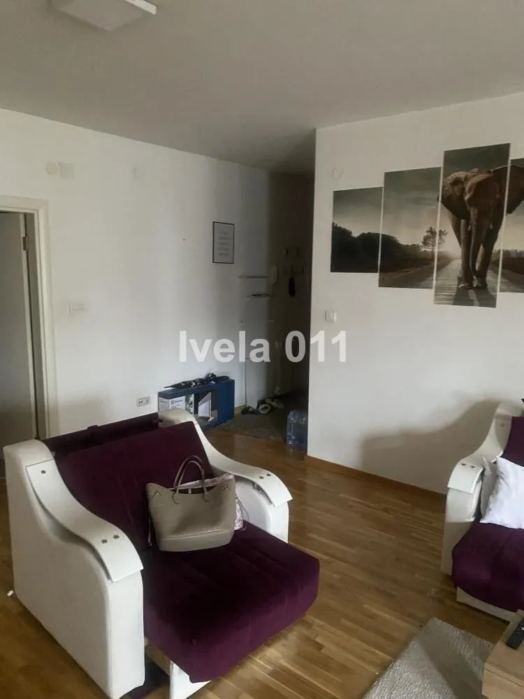 Prodaja, trosoban stan, 75m², Južni Bulevar, Vračar Sve Podlokacije
