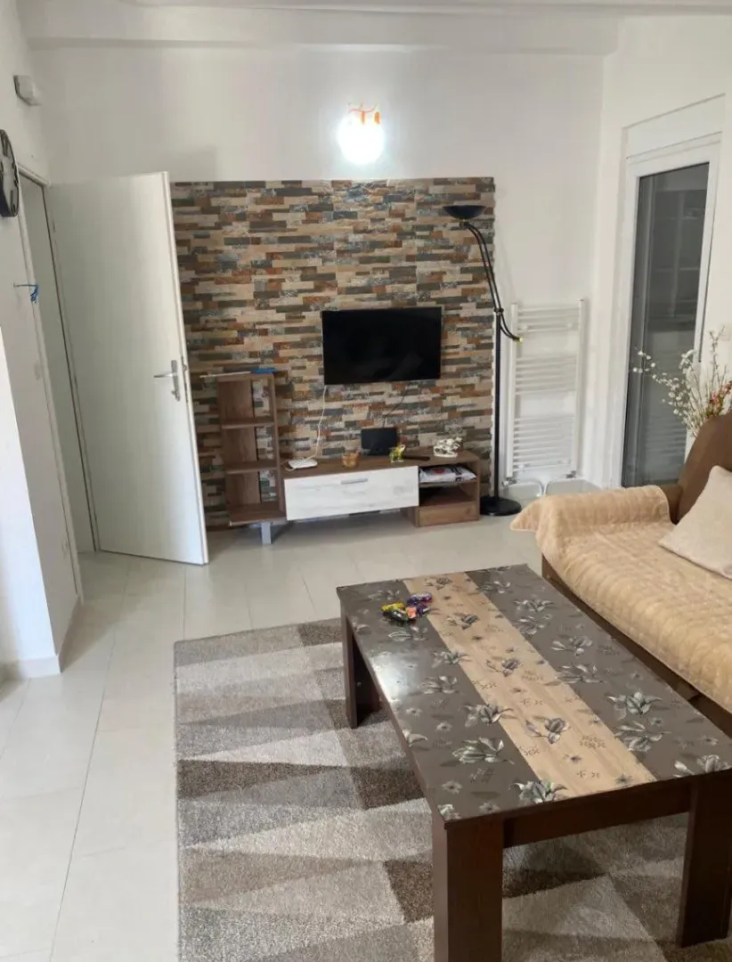 Prodaja, kuća, 200m², Polje, Bar