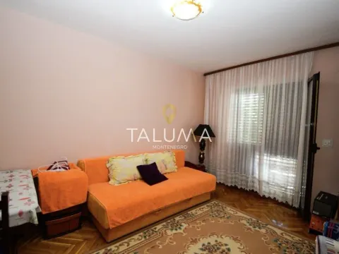 Prodaja, kuća, 300m², Stari Aerodrom, Podgorica - image 7