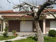 Rent, house, 190m², Tološi, Podgorica - image 1