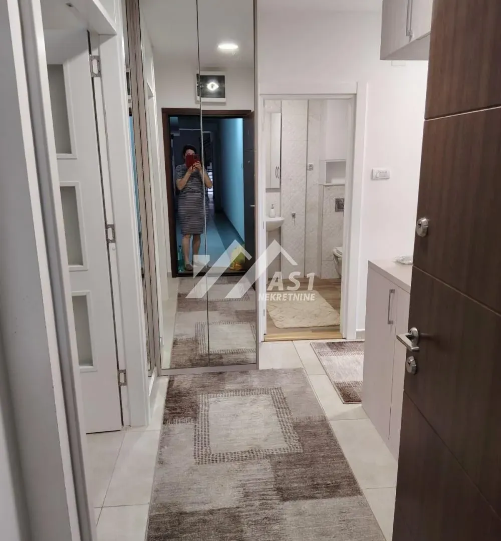 Izdavanje, trosoban stan, 65m², Novi Majur, Petrovaradin
