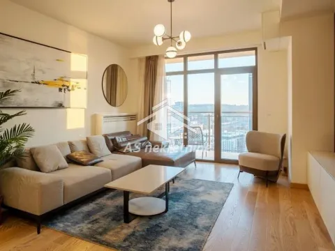 Izdavanje, trosoban stan, 82m², Savski Venac, Beograd - image 1