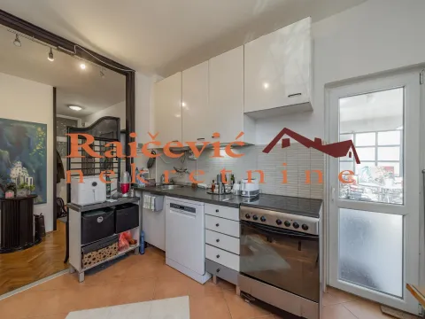 Sale, three bedroom apartment, 106m², Lion, Zvezdara Sve Podlokacije - image 9