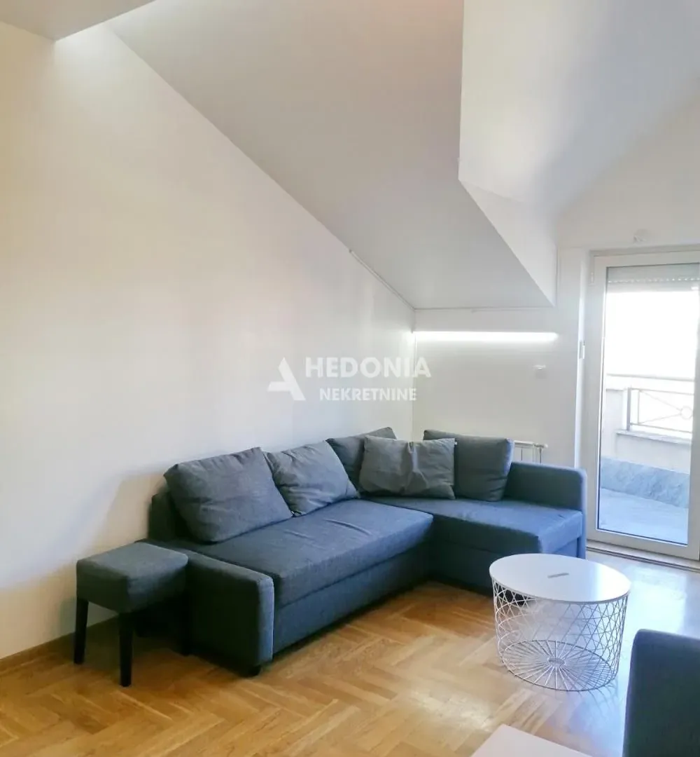Izdavanje, dvosoban stan, 60m², Savski Venac, Beograd