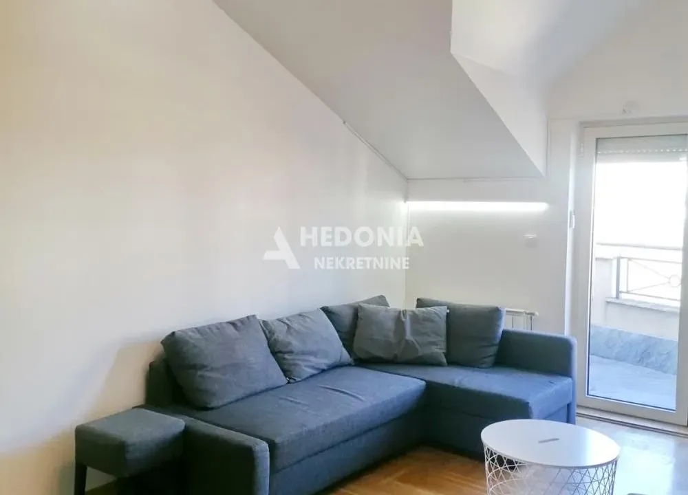 Izdavanje, dvosoban stan, 60m², Savski Venac, Beograd
