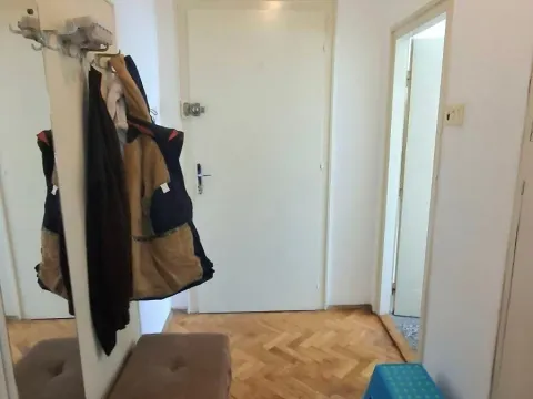 Prodaja, dvosoban stan, 49m², Zemun Gornji Grad, Zemun Sve Podlokacije - image 17