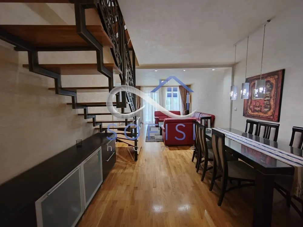 Izdavanje, kuća, 130m², Lipov gaj, Novi Sad Sve Podlokacije