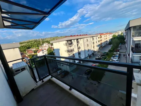 Rent, three bedroom apartment, 78m², Nova Dalmatinska, Podgorica - image 12
