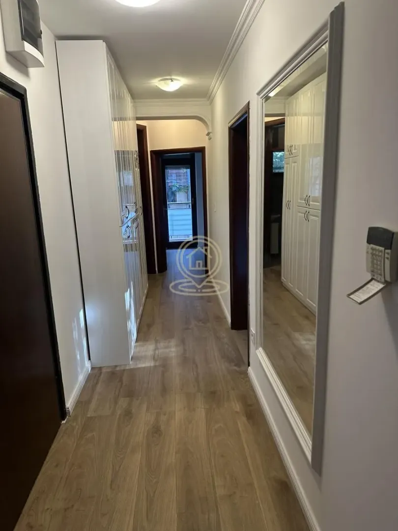 Rent, office space, 144m², Voždovac Sve Podlokacije, Beograd