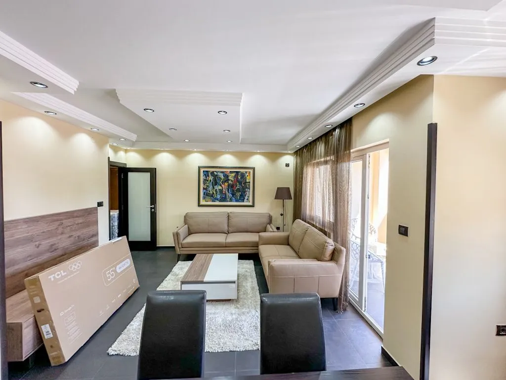 Izdavanje, jednosoban stan, 60m², Preko Morače, Podgorica