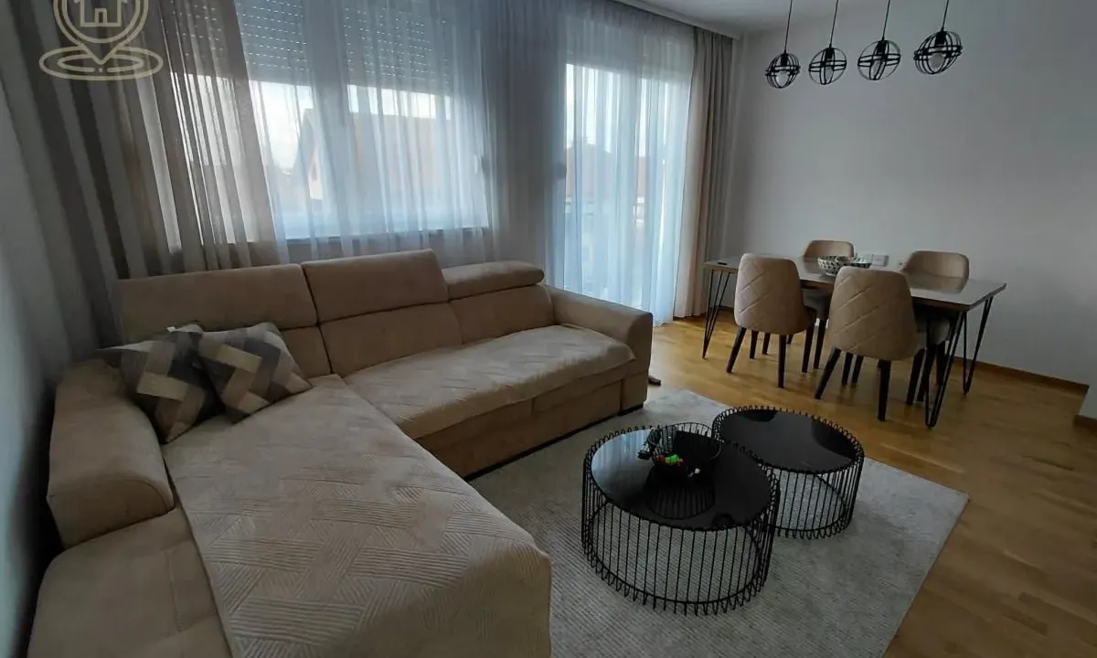 Rent, two bedroom apartment, 58m², Novi Sad, Srbija