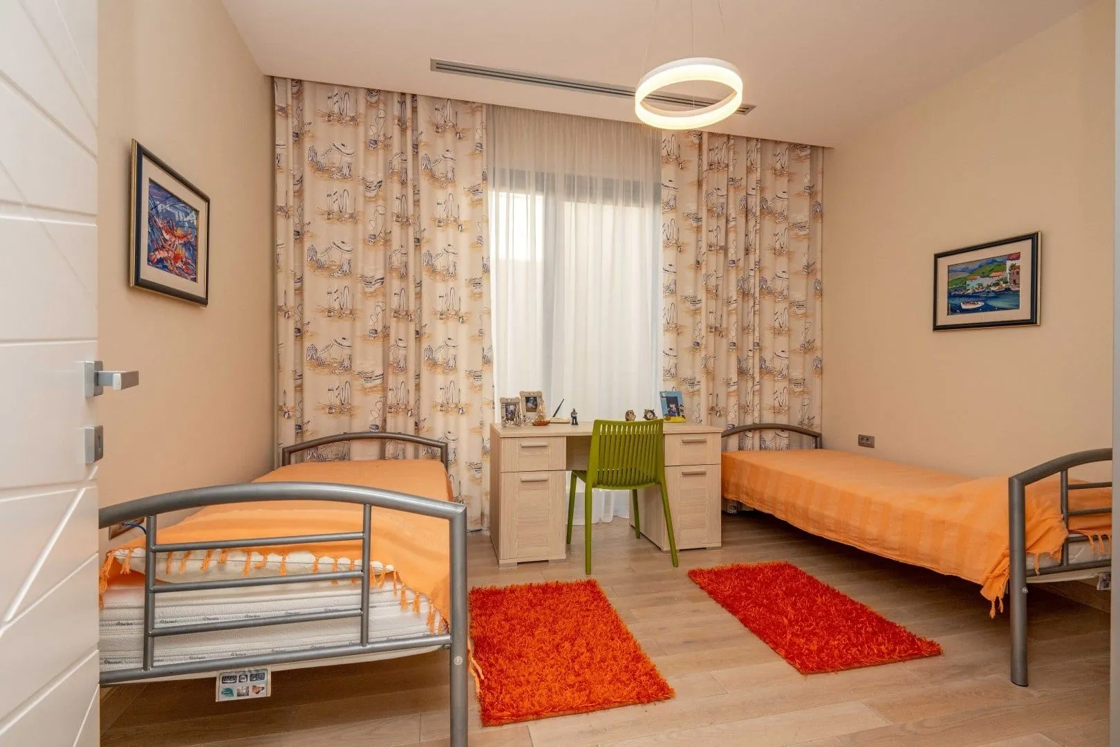 Prodaja, trosoban stan, 139m², Rijeka Reževići, Budva