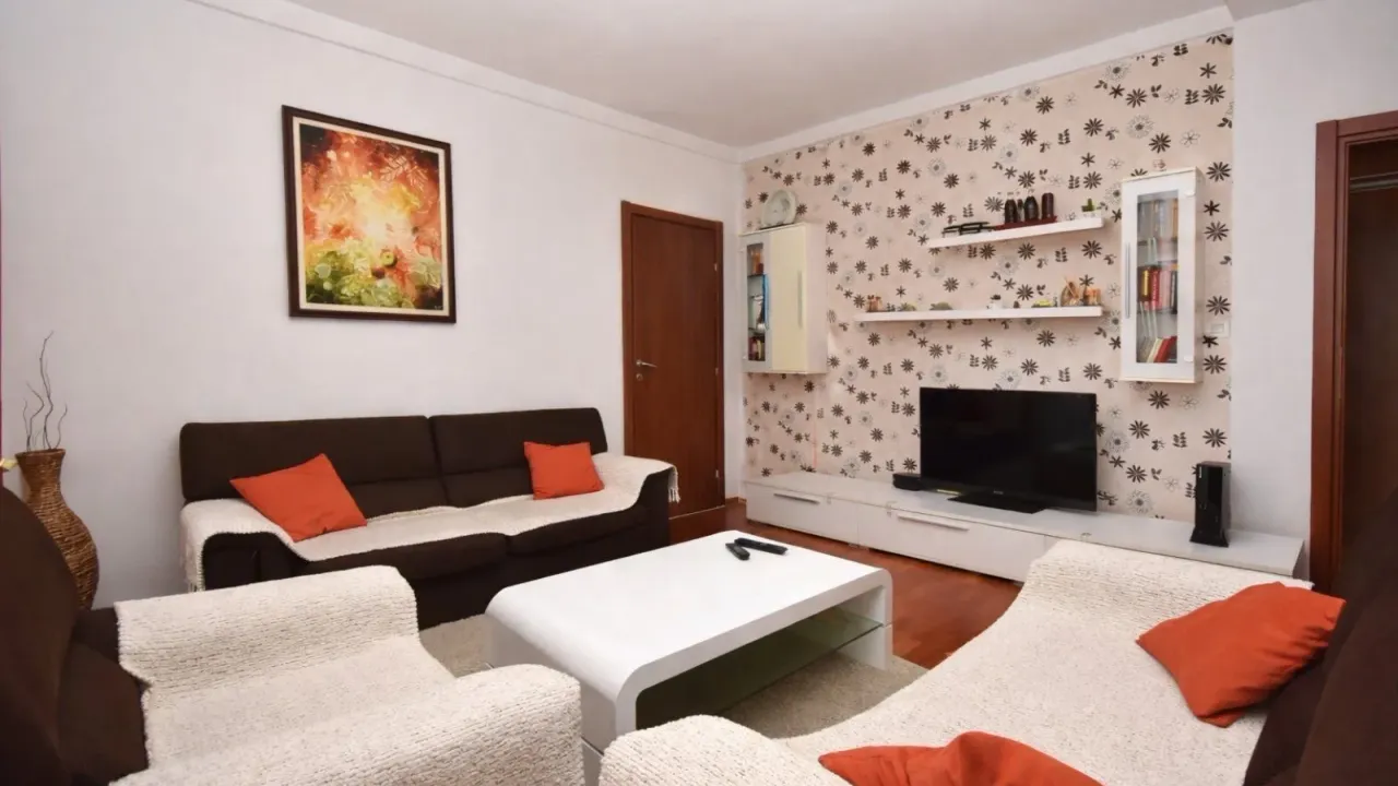 Sale, two bedroom apartment, 64m², Stari Aerodrom, Podgorica