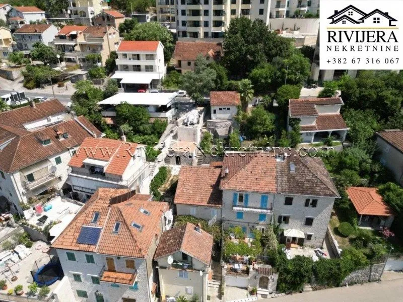 Prodaja, kuća, 100m², Dobrota, Kotor