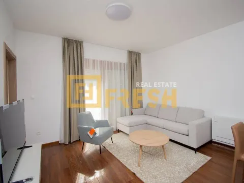 Izdavanje, trosoban stan, 90m², Master Kvart, Podgorica - image 2