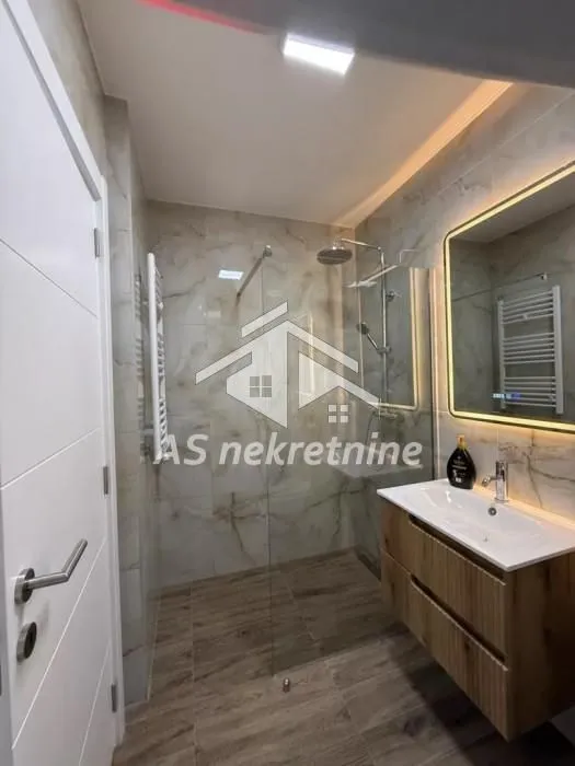 Rent, three bedroom apartment, 60m², Žarkovo, Beograd