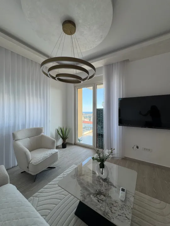 Sale, two bedroom apartment, 74m², Bečići, Budva