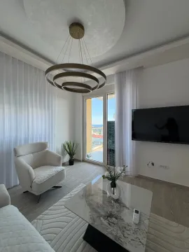Sale, two bedroom apartment, 74m², Bečići, Budva - image 5