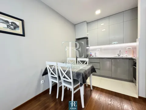 Rent, one bedroom apartment, 50m², Master Kvart, Podgorica - image 3