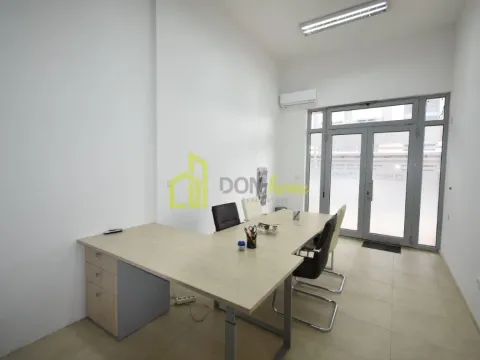 Izdavanje, poslovni prostor, 20m², Tološka šuma, Podgorica - image 6