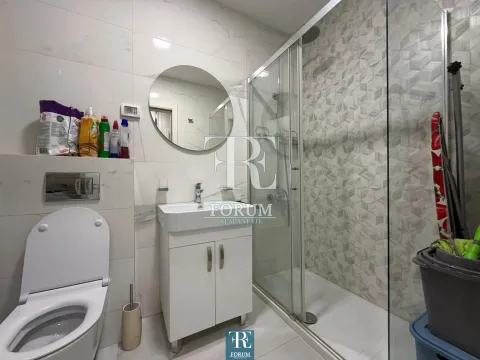 Rent, one bedroom apartment, 50m², Central Point, Podgorica - image 10