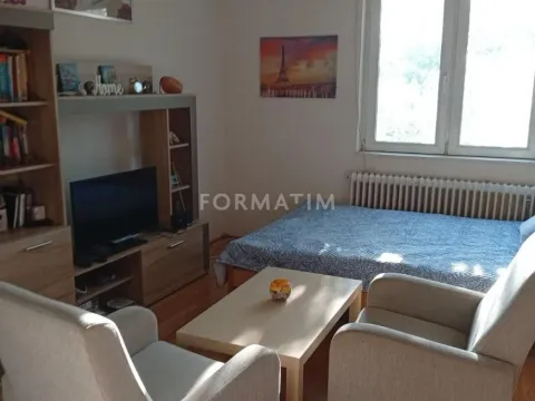 Izdavanje, dvosoban stan, 54m², Karaburma, Palilula Sve Podlokacije - image 2