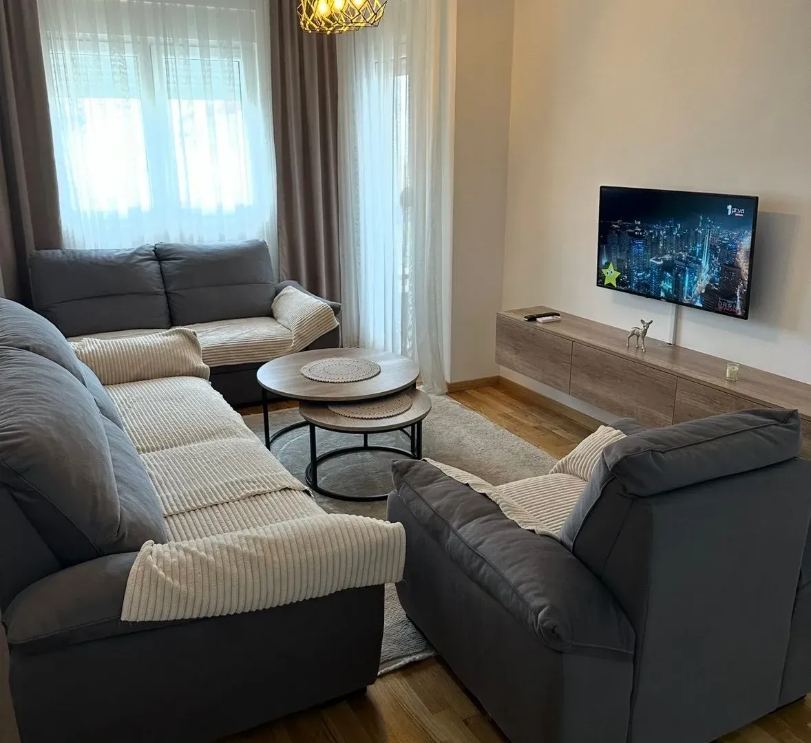 Rent, one bedroom apartment, 43m², Stari Aerodrom, Podgorica