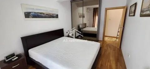 Rent, three bedroom apartment, 86m², Vračar Hram, Vračar Sve Podlokacije - image 7