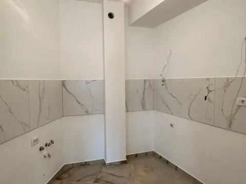 Sale, one bedroom apartment, 57m², Podgorica, Crna Gora - image 2