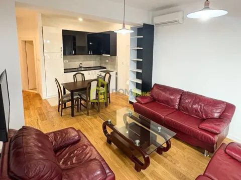 Izdavanje, jednosoban stan, 50m², Centar, Podgorica - image 2