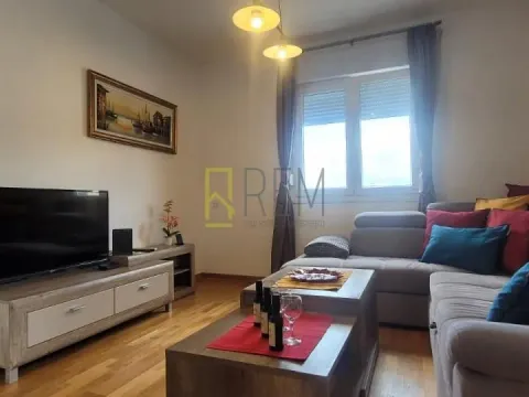 Prodaja, jednosoban stan, 41m², City Kvart, Podgorica