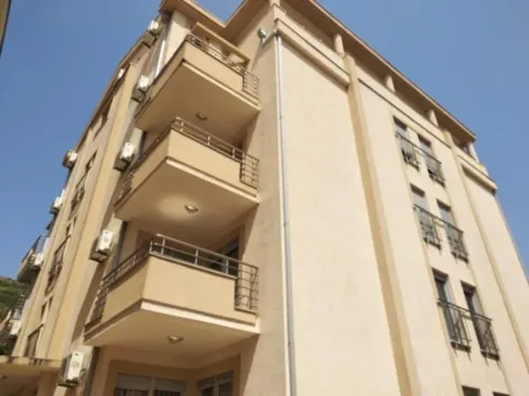 Prodaja, jednosoban stan, 44m², Petrovac, Budva