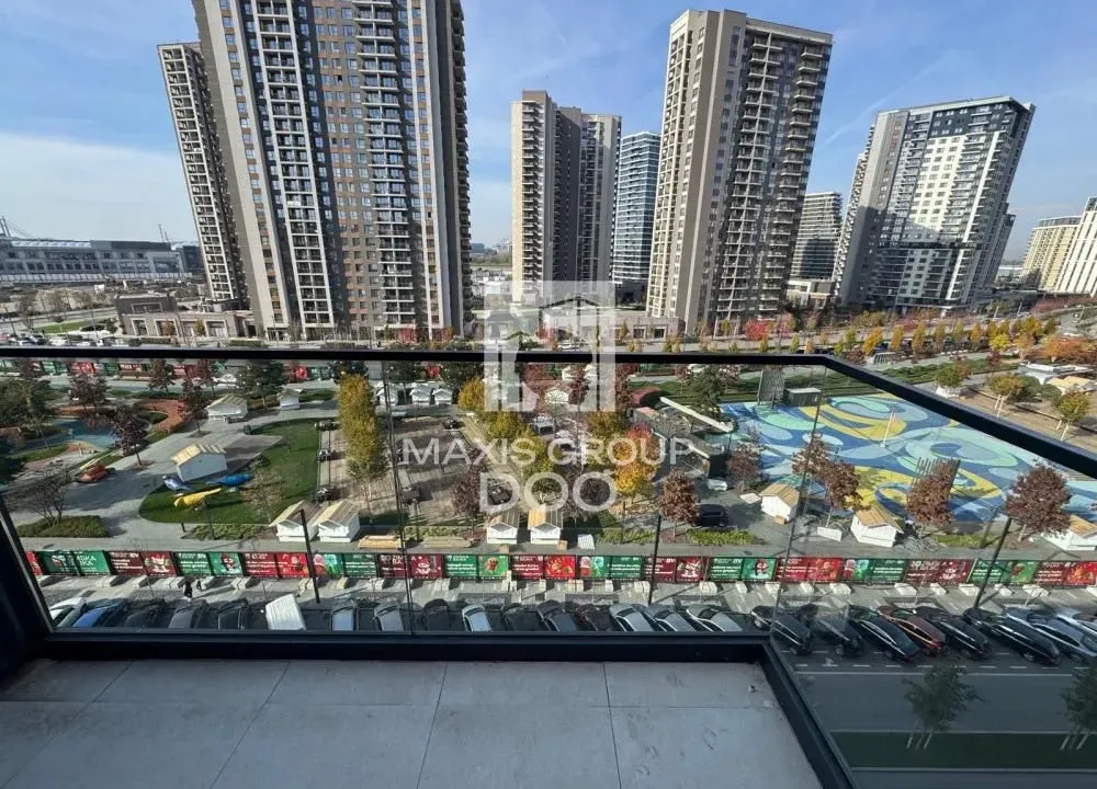 Izdavanje, četvorosoban stan, 116m², Savski Venac, Beograd