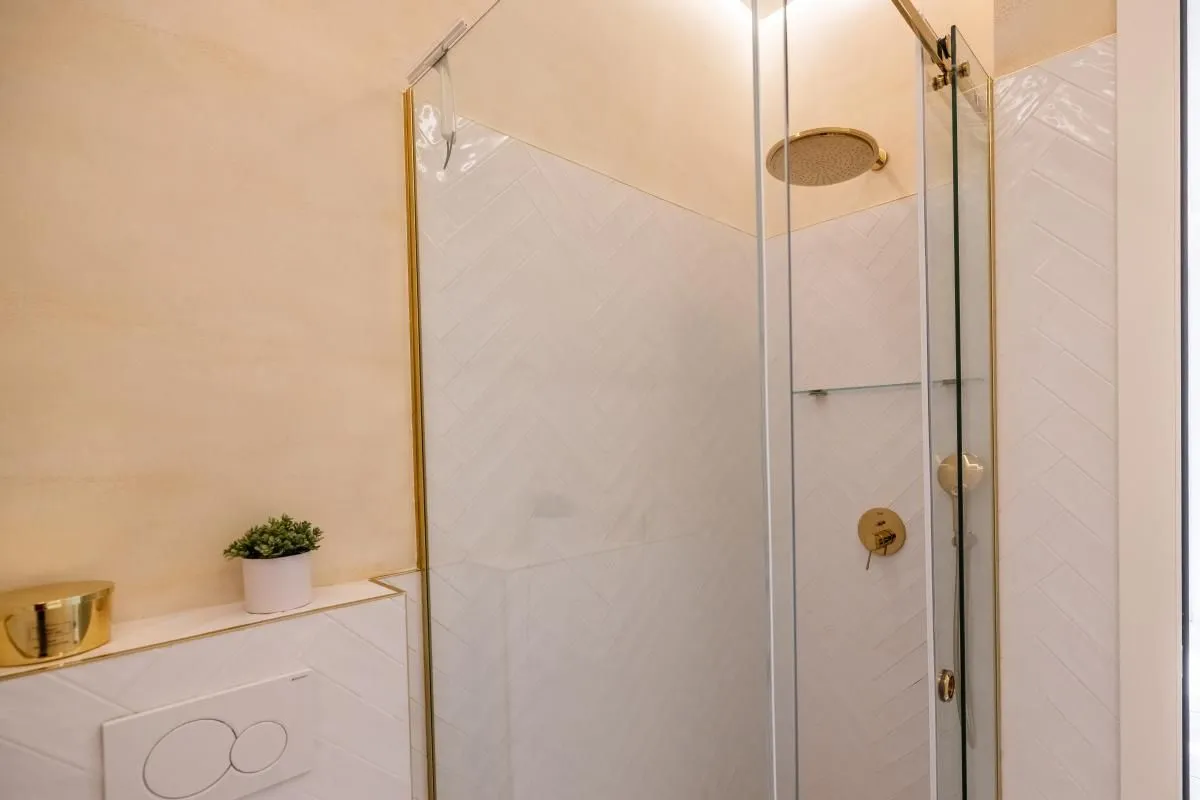 Izdavanje, stan, 131m², Sremska Kamenica, Petrovaradin