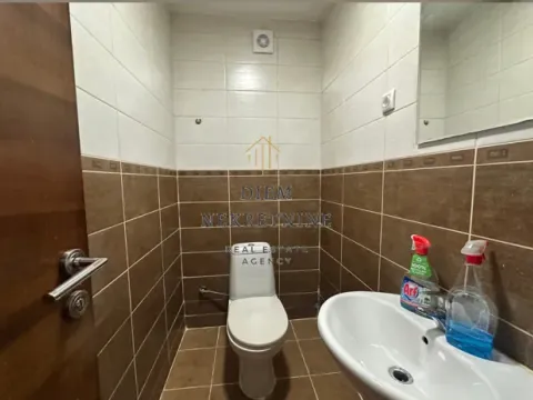 Sale, two bedroom apartment, 73m², Dalmatinska ulica, Podgorica - image 8