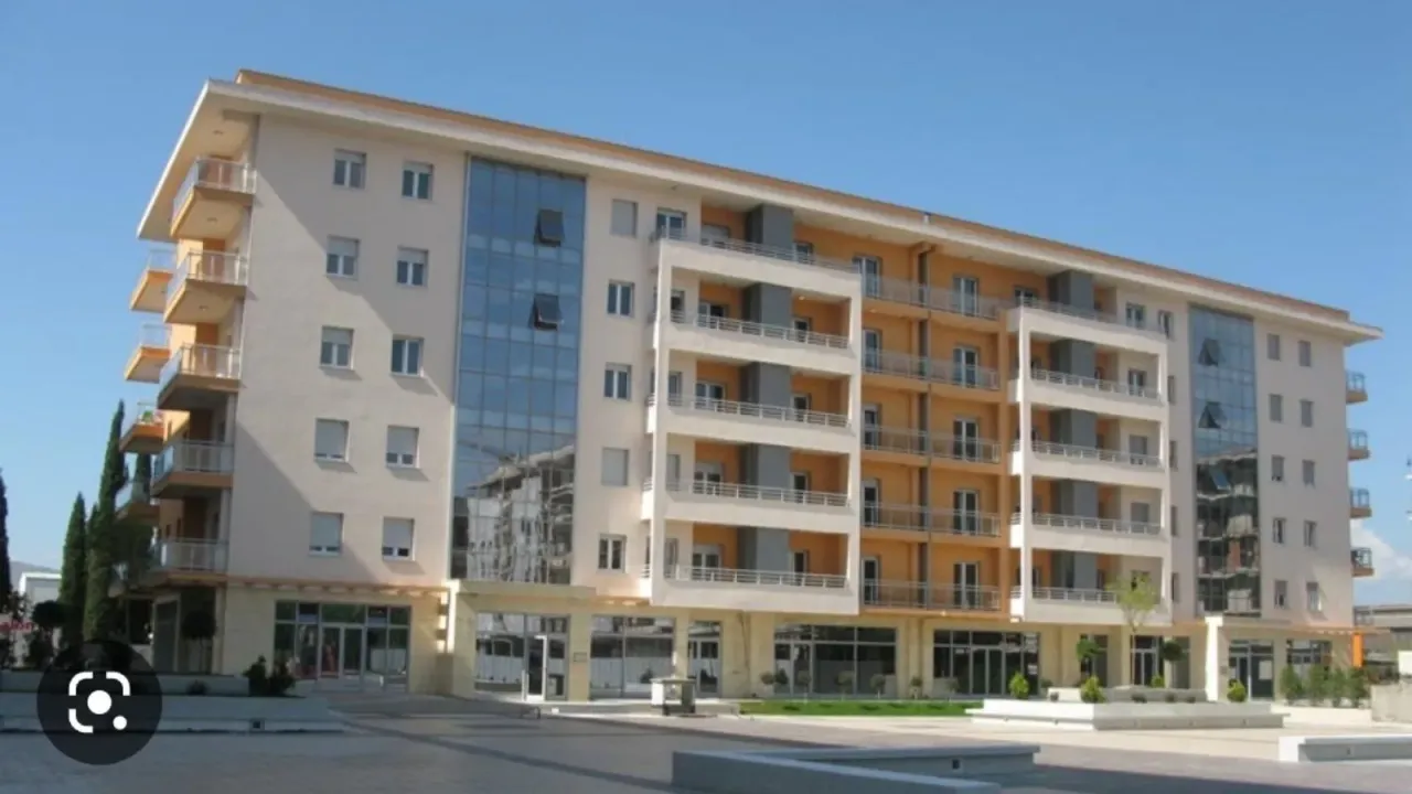 Izdavanje, dvosoban stan, 70m², City Kvart, Podgorica