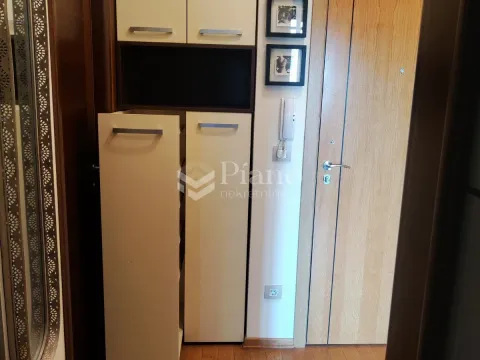 Rent, two bedroom apartment, 62m², Podgorica, Crna Gora - image 7