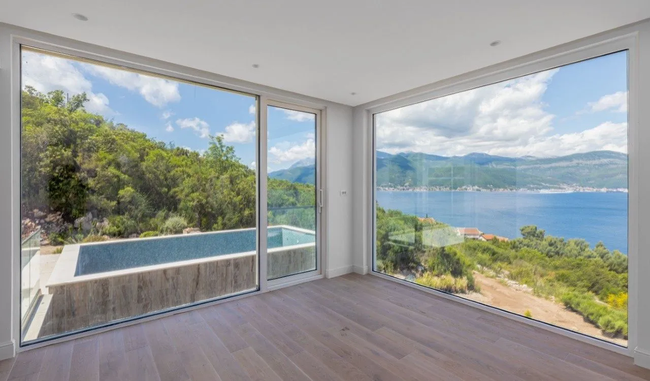 Prodaja, kuća, 328m², Krašići, Tivat