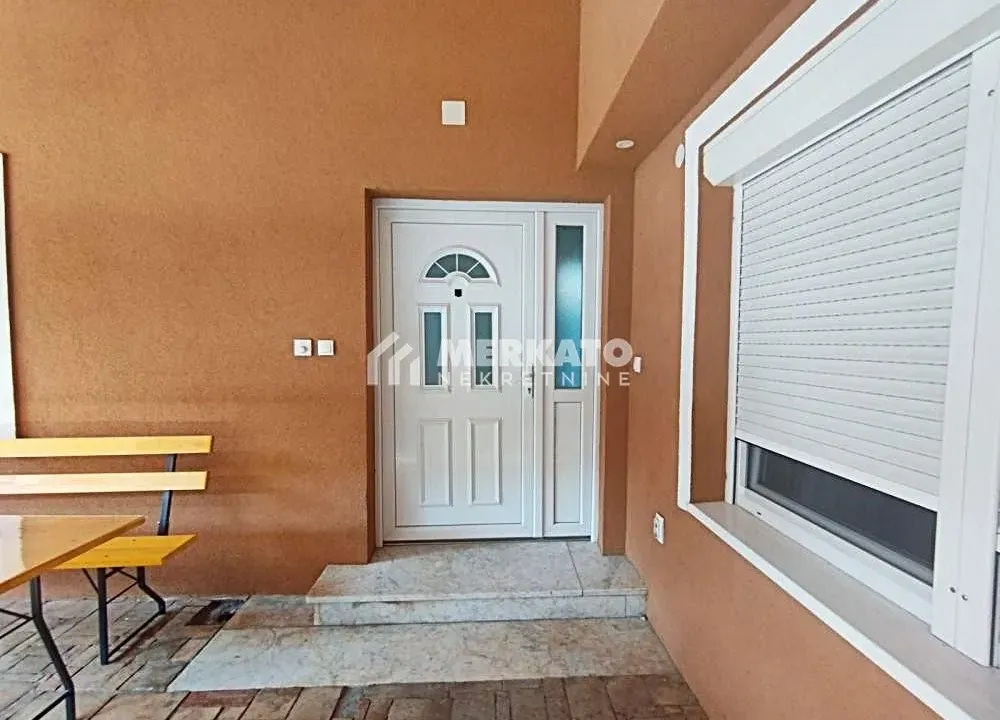Rent, three bedroom apartment, 55m², Centar, Zrenjanin