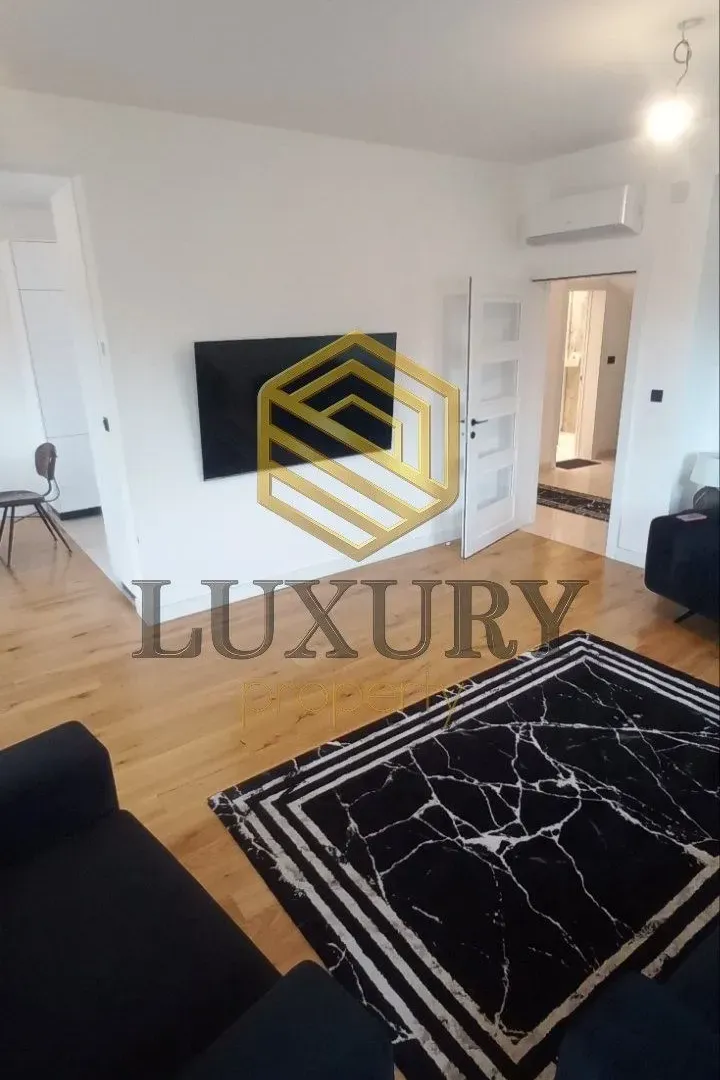 Rent, house, 2000m², Gornja Gorica, Podgorica