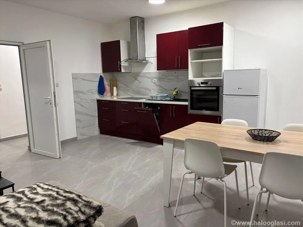 Rent, one bedroom apartment, 50m², Voždovac Sve Podlokacije, Beograd