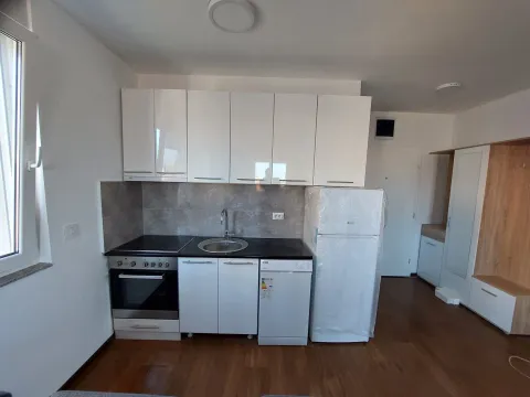 Rent, two bedroom apartment, 52m², Centar, Loznica - image 2