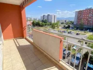 Izdavanje, trosoban stan, 100m², City Kvart, Podgorica - image 3