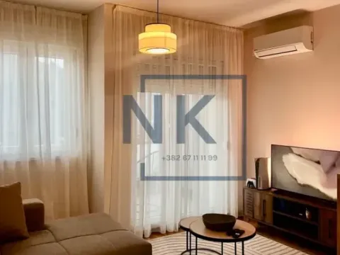 Rent, studio apartment, 30m², City Kej, Podgorica - image 2